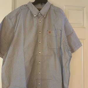 New XXL Ariat Shirt- smoke free home